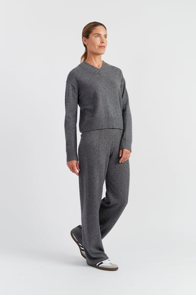 grey-wool-cashmere-ribbed-v-neck-sweater