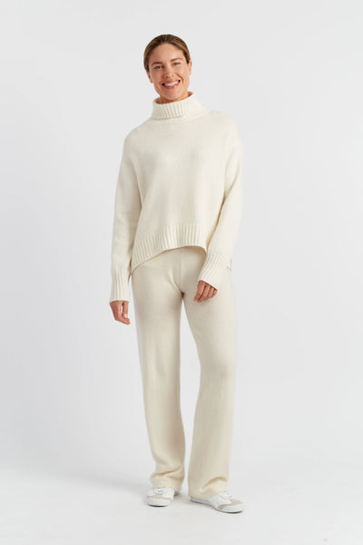 Cream Pure Cashmere Relaxed Rollneck Sweater