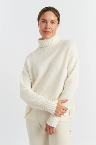Cream Pure Cashmere Relaxed Rollneck Sweater