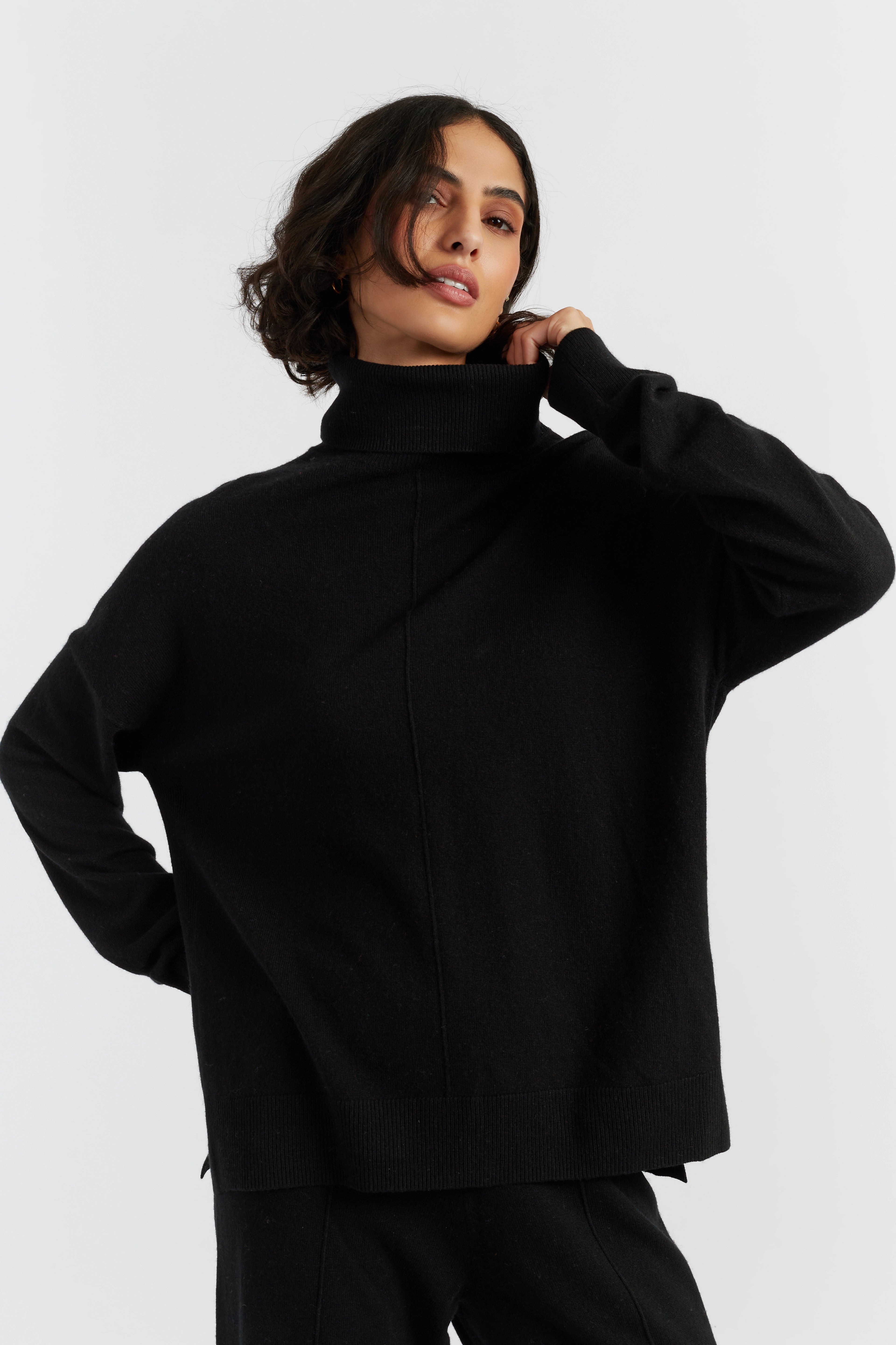 Black Wool-Cashmere Relaxed Rollneck Sweater - Chinti & Parker UK