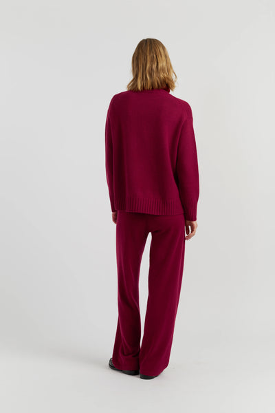 Cherry Pure Cashmere Relaxed Rollneck Sweater