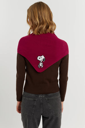 cherry-wool-cashmere-snoopy-triangle-scarf