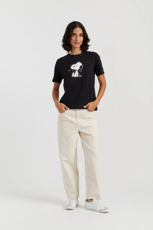 black-cotton-snoopy-embroidered-t-shirt