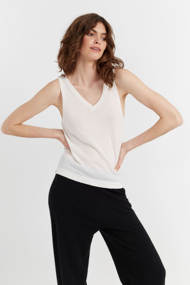 Cream Pure Merino Vest image 1