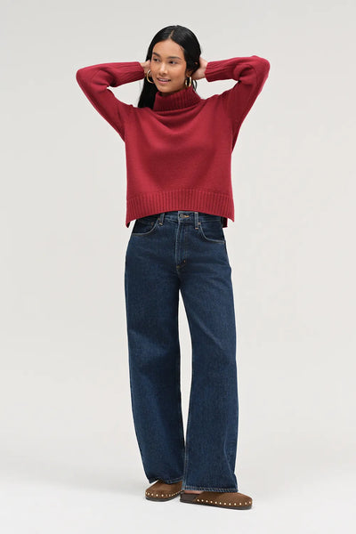 Cherry Pure Cashmere Relaxed Rollneck Sweater
