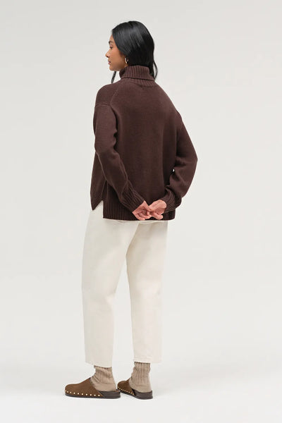 Chocolate Pure Cashmere Relaxed Rollneck Sweater