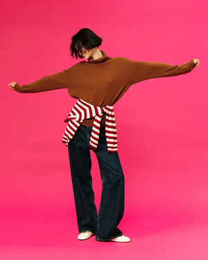 toffee-wool-cashmere-relaxed-rollneck-sweater