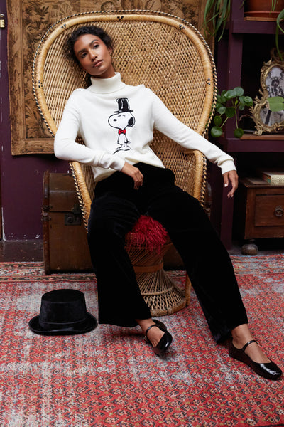 Cream Wool-Cashmere Top Hat Snoopy Sweater