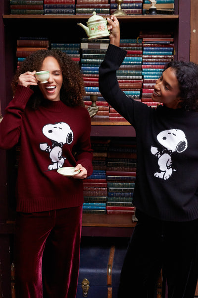 claret-wool-cashmere-tea-time-snoopy-sweater