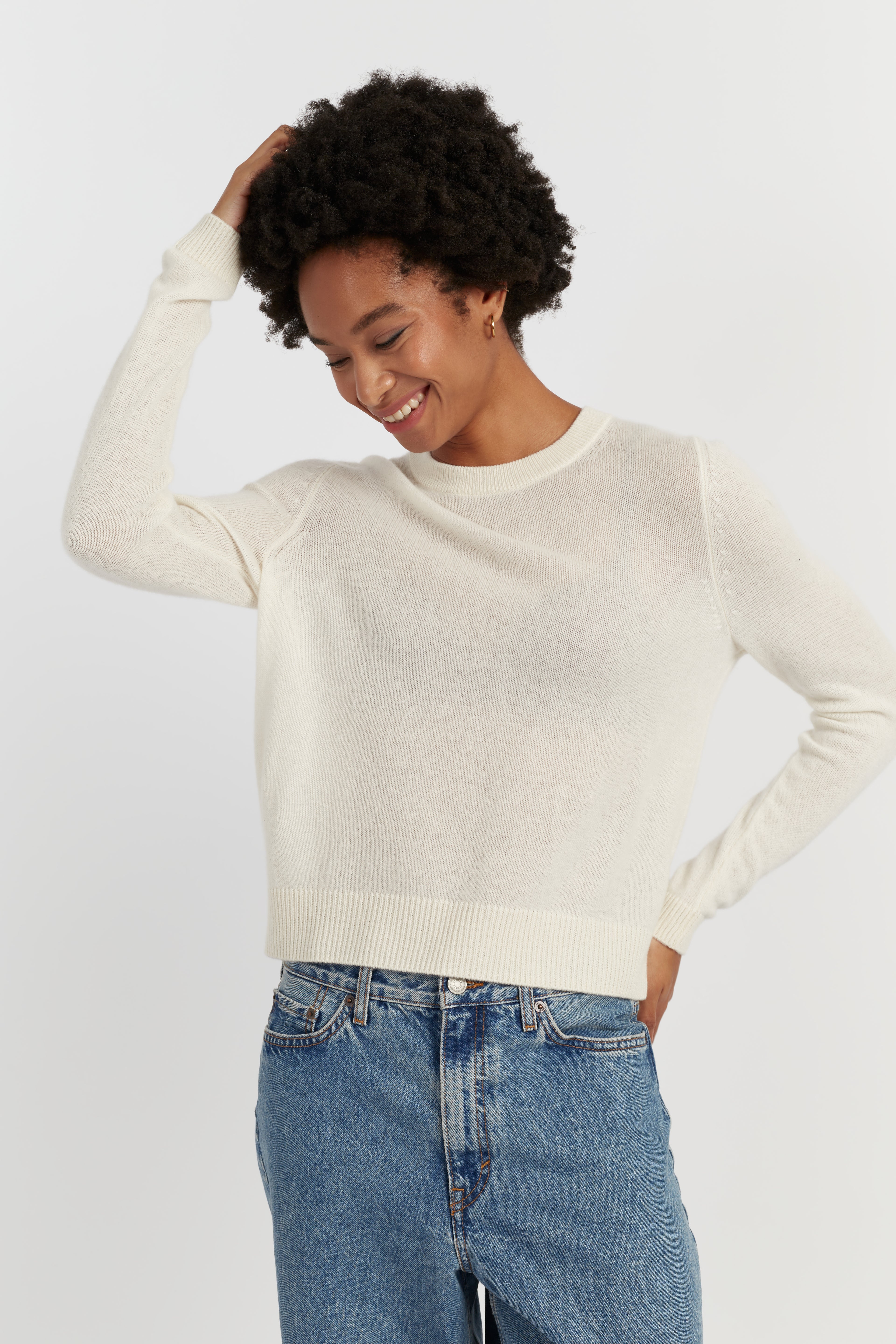 Cream Cloud Cashmere Cropped Sweater - Chinti & Parker UK