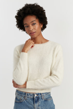 cream-brushed-pure-cashmere-sweater