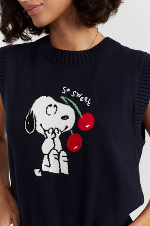 navy-snoopy-cherry-tank