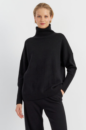 the-relaxed-polo-cashmere-black