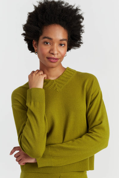 olive-wool-cashmere-ribbed-v-neck-sweater