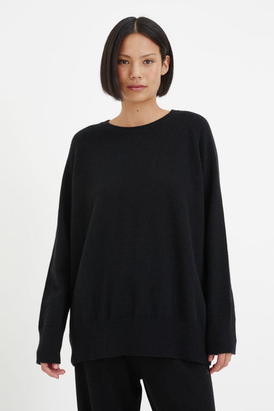 the-slouchy-cashmere-black