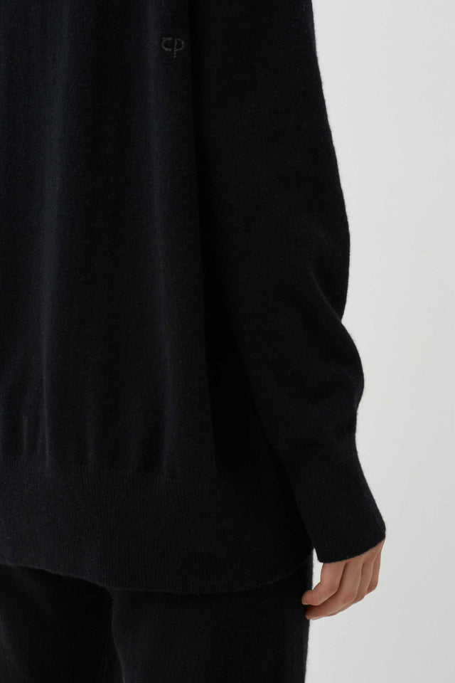 Black Cashmere Slouchy Sweater image 4